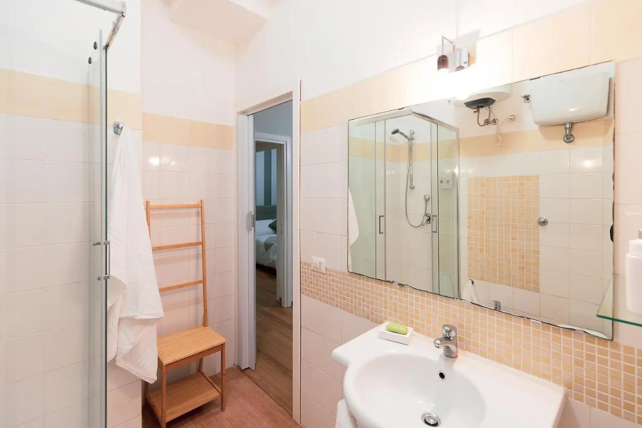 Relais Mantellini Bed & Breakfast Rome